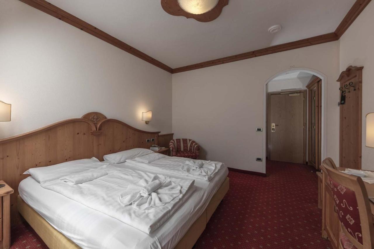 Ariston Lake View Hotel Molveno Exterior foto
